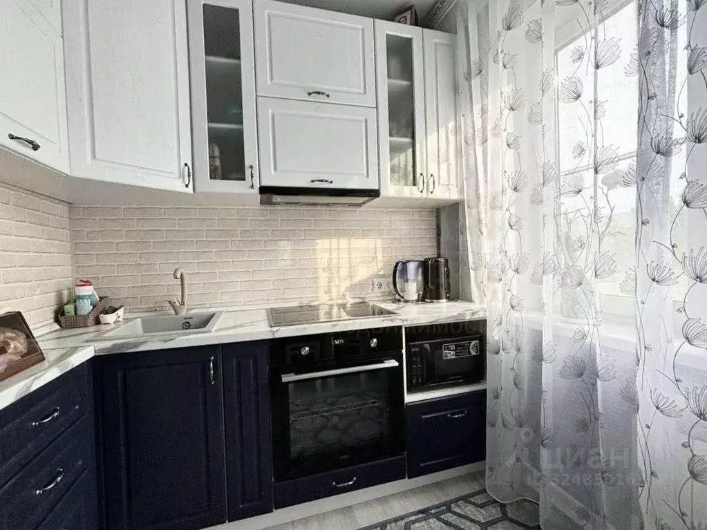 2-к кв. Белгородская область, Старый Оскол Олимпийский мкр, 49А (50.0 ... - Фото 1