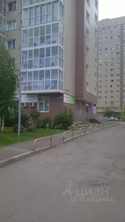 3-к кв. Красноярский край, Красноярск Норильская ул., 4А (72.7 м) - Фото 0
