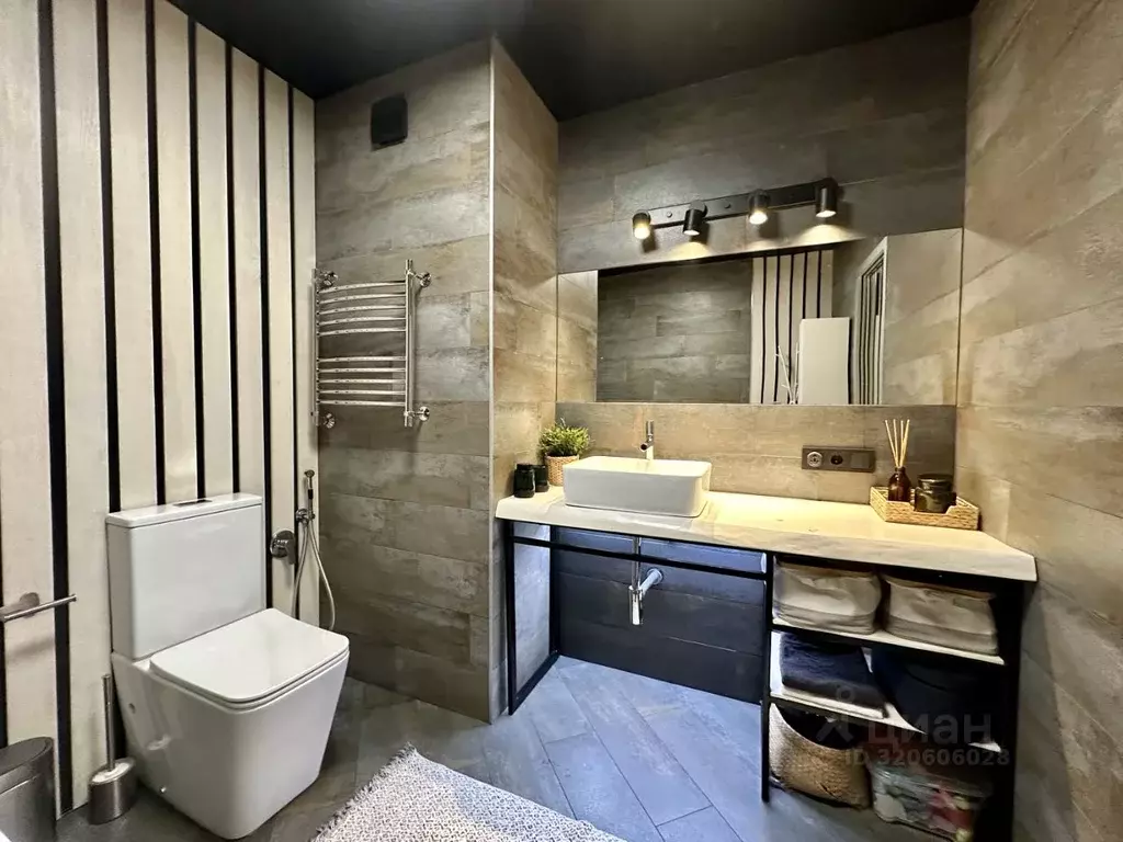 2-к кв. Алтайский край, Барнаул ул. Никитина, 107 (55.0 м) - Фото 1