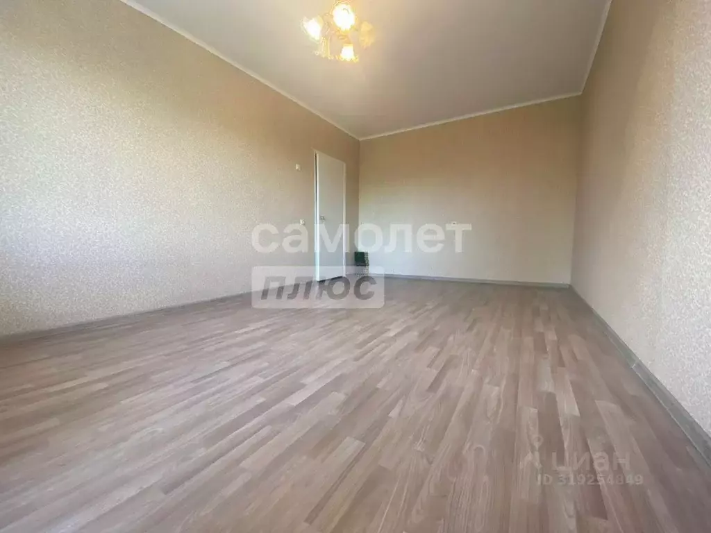 1-к кв. Омская область, Омск ул. Завертяева, 23к3 (37.2 м) - Фото 0