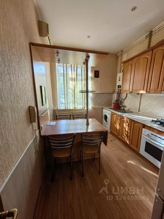 2-к кв. Краснодарский край, Новороссийск ул. Губернского, 18 (46.0 м) - Фото 2