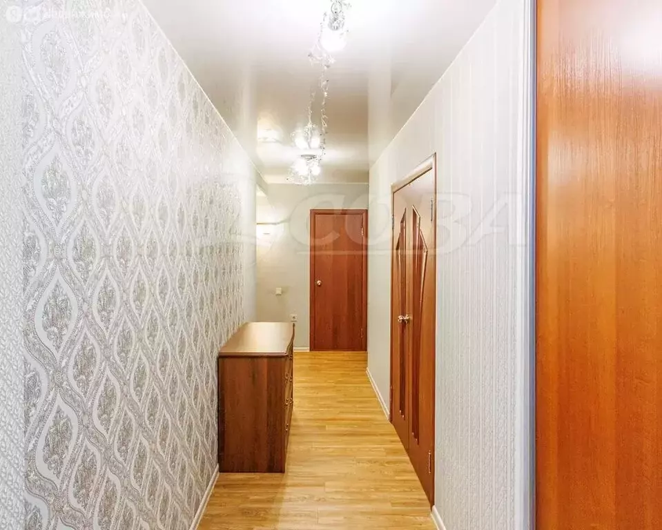 2-комнатная квартира: Тюмень, улица Самарцева, 30 (64.1 м) - Фото 1