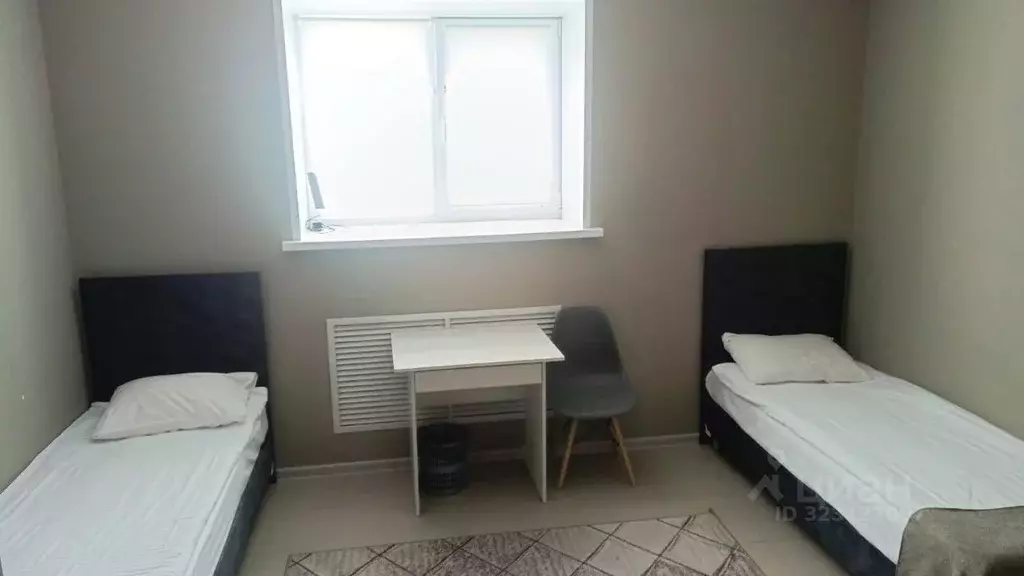 Комната Орловская область, Орел Карачевская ул., 68В (14.0 м) - Фото 1