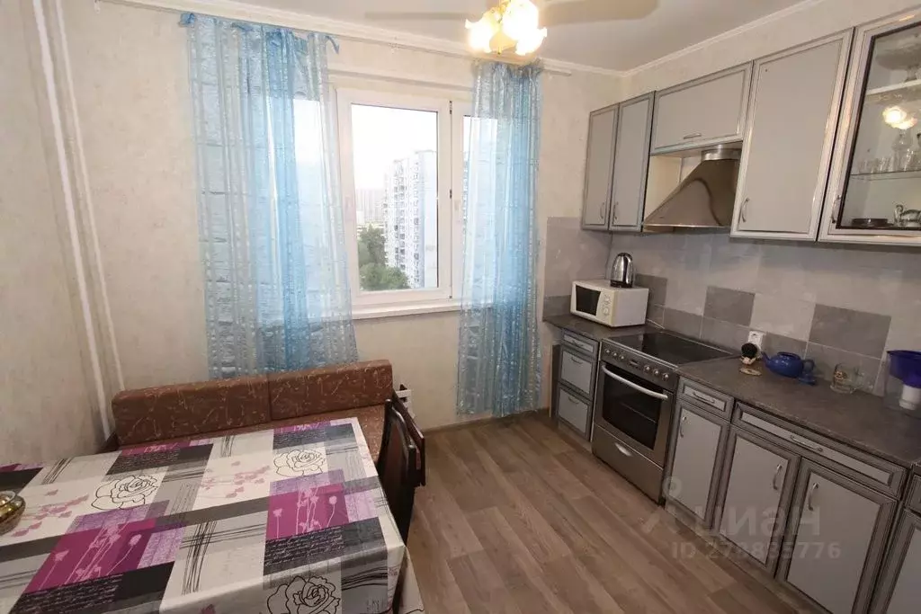 Комната Московская область, Химки ул. Панфилова, 10 - Фото 2