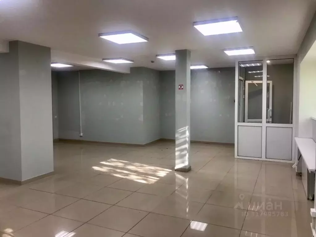 Помещение свободного назначения в Свердловская область, Екатеринбург ... - Фото 1