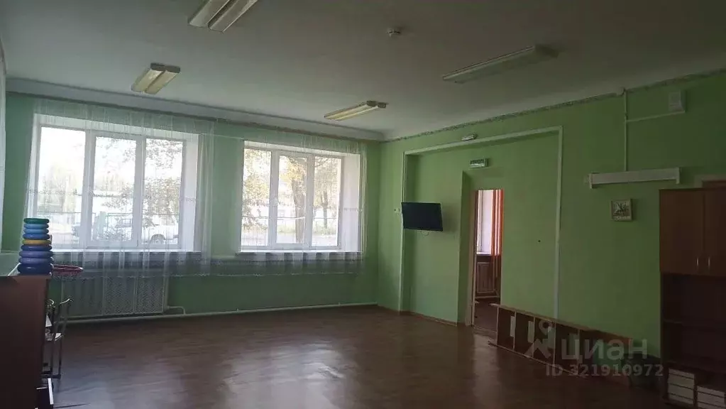 Помещение свободного назначения в Кемеровская область, Березовский ул. ... - Фото 1