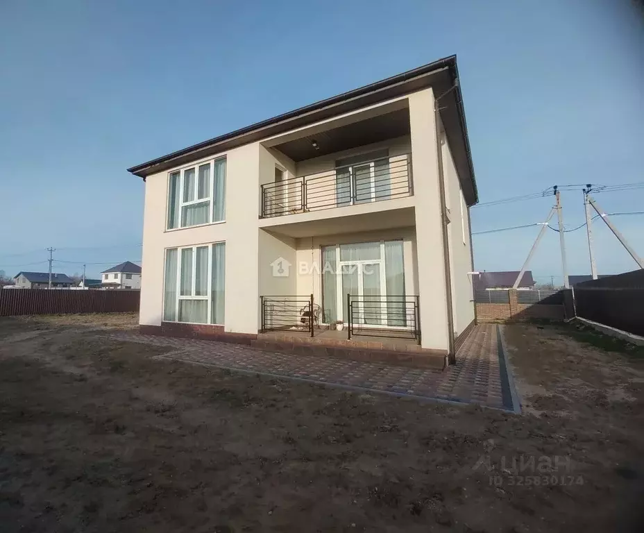 Дом в Калининградская область, Гурьевский муниципальный округ, пос. ... - Фото 1