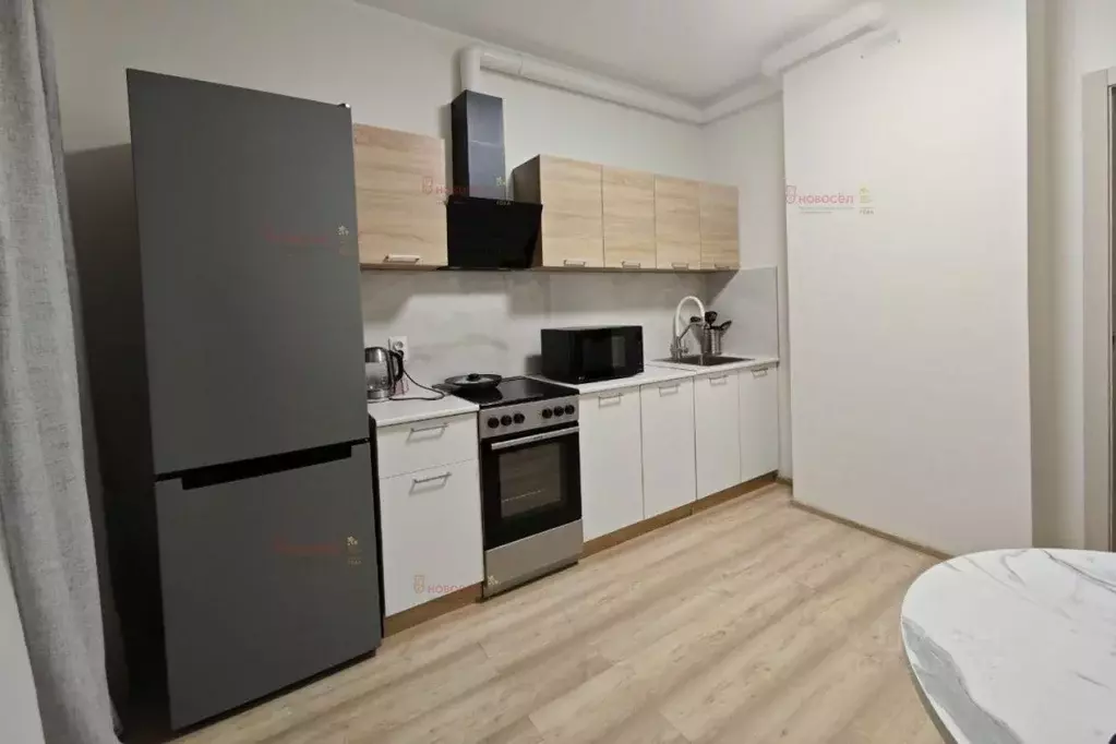 2-к кв. Свердловская область, Екатеринбург ул. Академика Парина, 4 ... - Фото 2