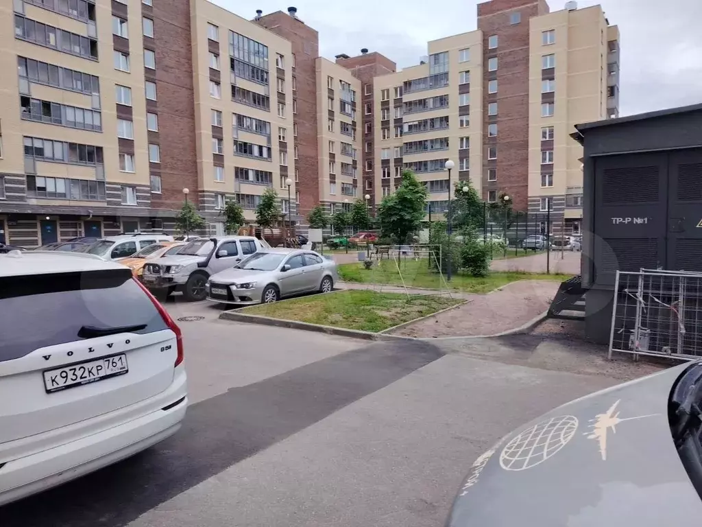 1-к. квартира, 37 м, 1/8 эт. - Фото 0