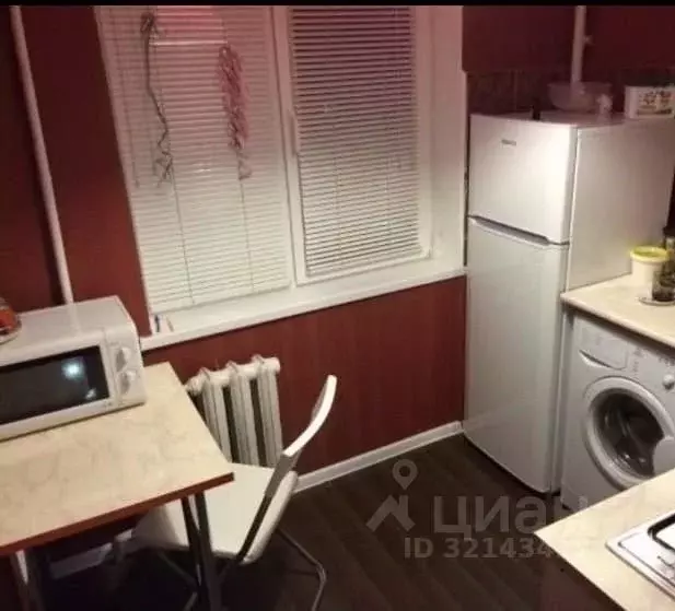 1-к кв. Северная Осетия, Владикавказ ул. Братьев Газдановых, 64 (35.0 ... - Фото 0