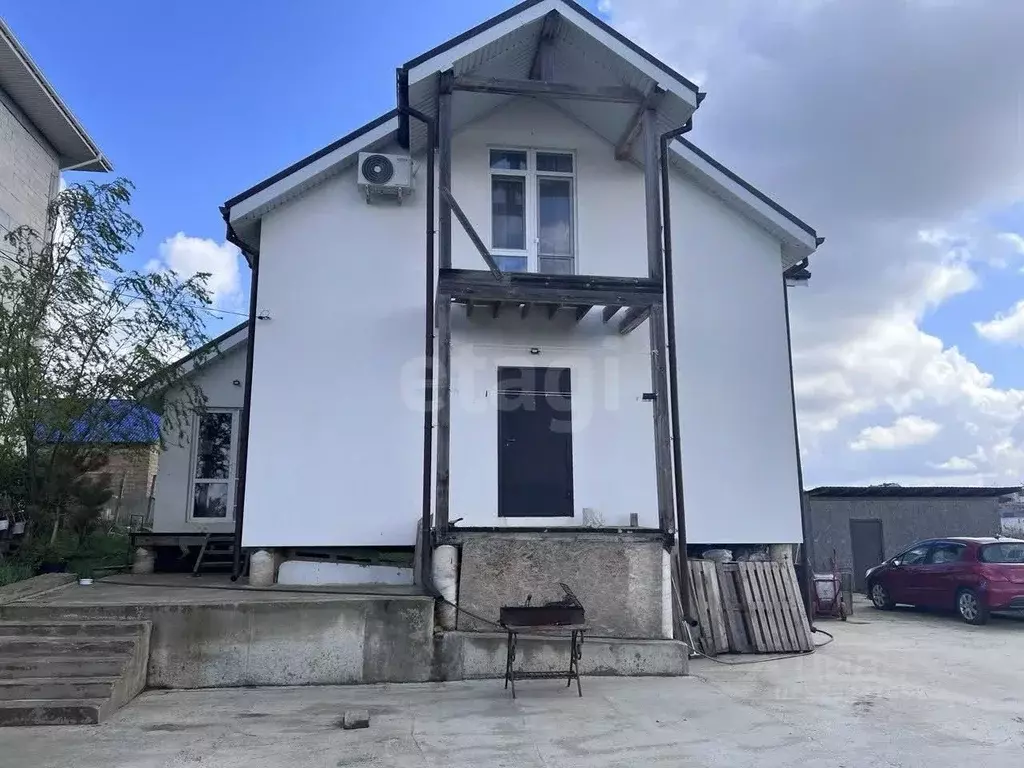 Дом в Крым, Симферопольский район, Молодежное пгт ул. Бирлик (178 м) - Фото 2