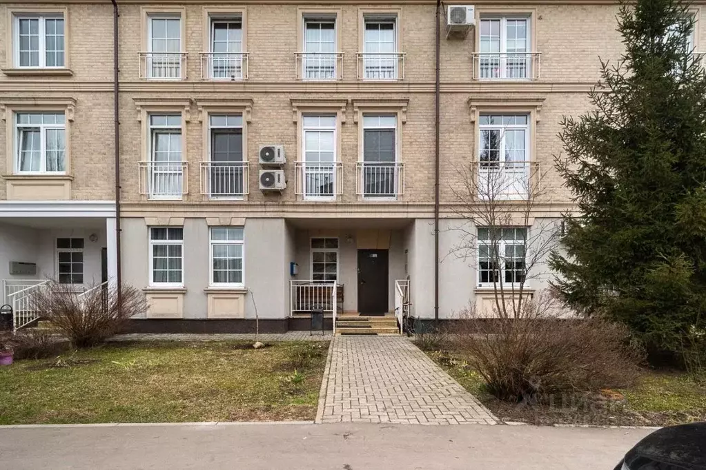 3-к кв. Москва, Москва, Троицк Изумрудный кп, ул. 2-я Изумрудная, 7к2 ... - Фото 2