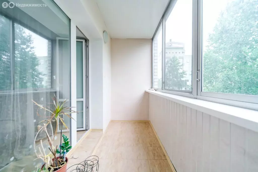 2-комнатная квартира: Благовещенск, Зейская улица, 212 (81 м) - Фото 1