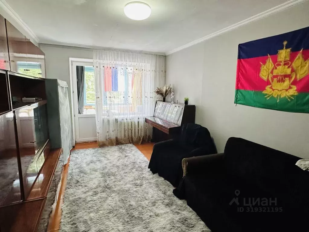 3-к кв. Крым, Феодосия ул. Чкалова, 179 (58.8 м) - Фото 0