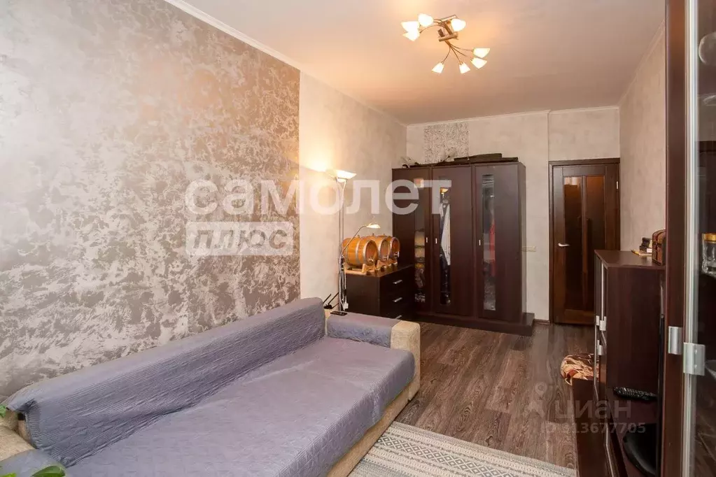 3-к кв. Кемеровская область, Кемерово ул. Дружбы, 3Б (72.6 м) - Фото 1