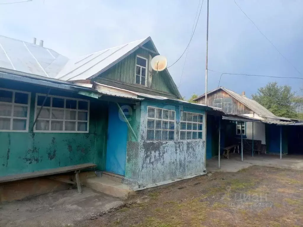 Дом в Белгородская область, Новооскольский муниципальный округ, с. ... - Фото 0