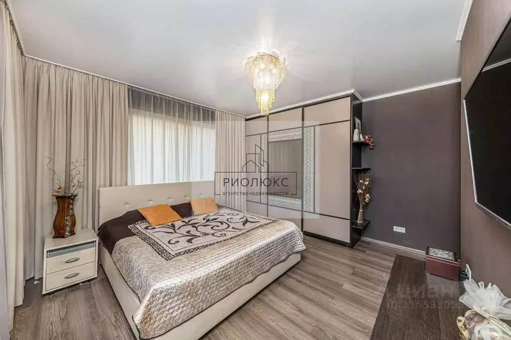 2-к кв. Челябинская область, Челябинск просп. Победы, 382А (57.0 м) - Фото 1