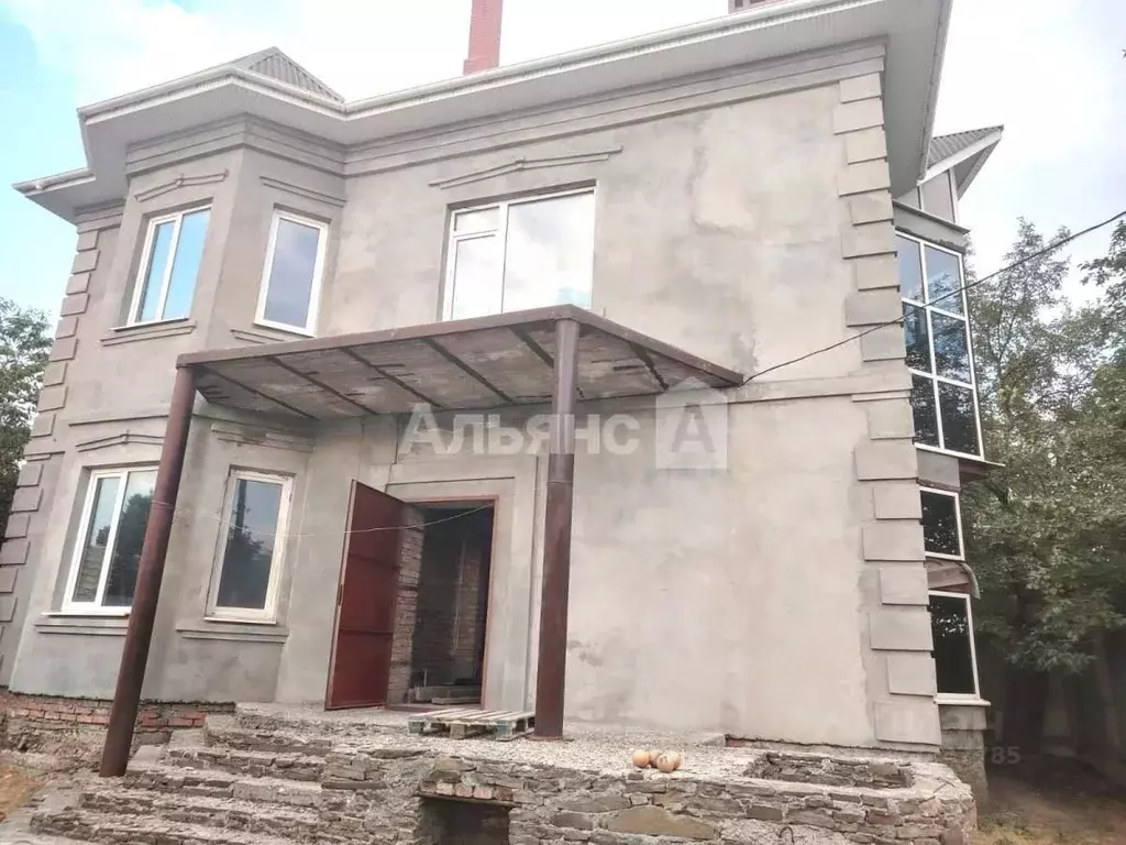 Дом в Ростовская область, Шахты Дачная ул. (220 м) - Фото 2