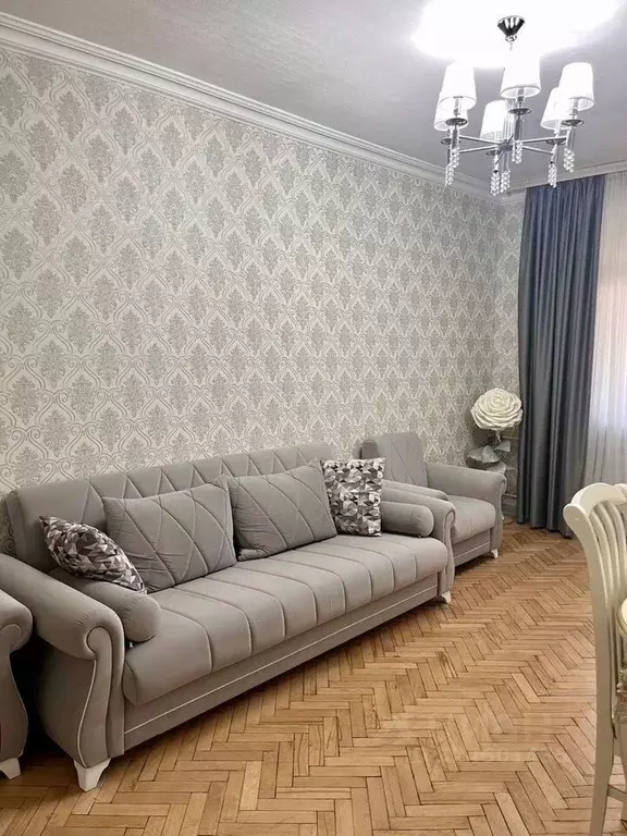 2-к кв. Кабардино-Балкария, Нальчик просп. Ленина, 12 (50.0 м) - Фото 1