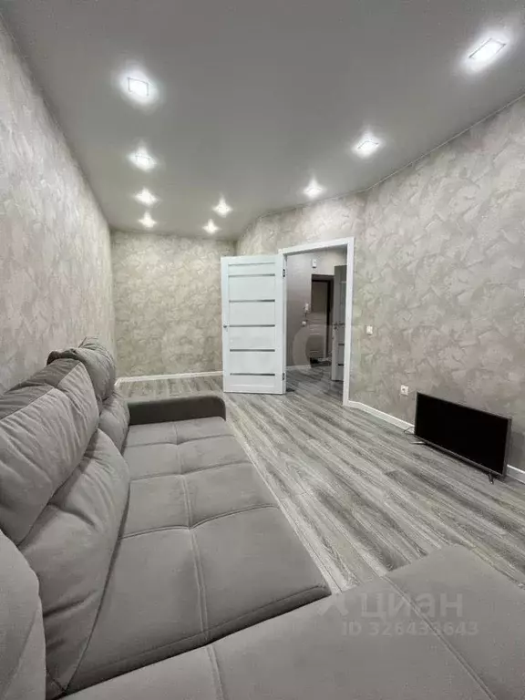 1-к кв. Татарстан, Казань ул. Серова, 28Б (34.0 м) - Фото 1