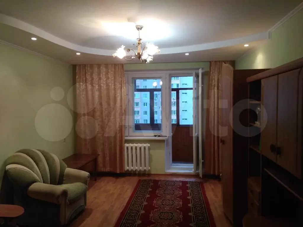 1-к. квартира, 40 м, 4/10 эт. - Фото 0