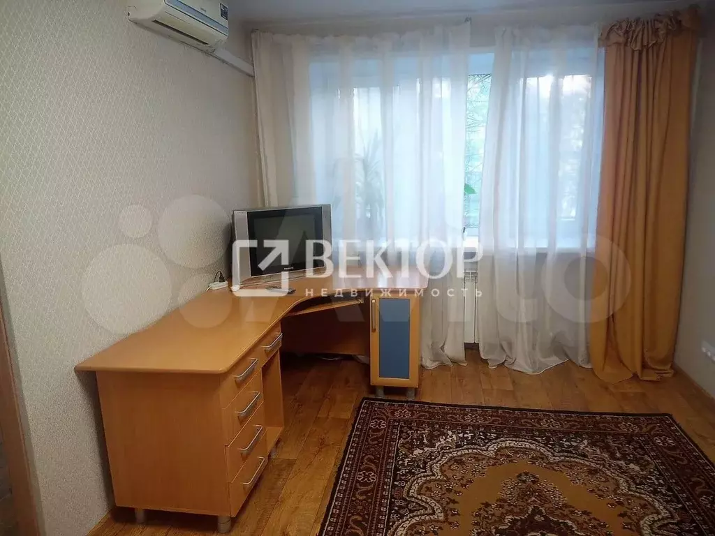 1-к. квартира, 30,2 м, 2/5 эт. - Фото 0