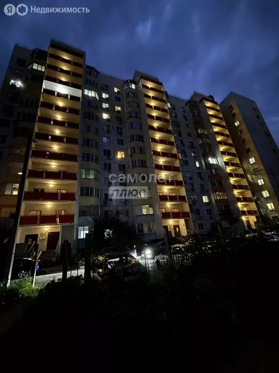 1-комнатная квартира: Астрахань, Румынская улица, 3 (39 м) - Фото 0