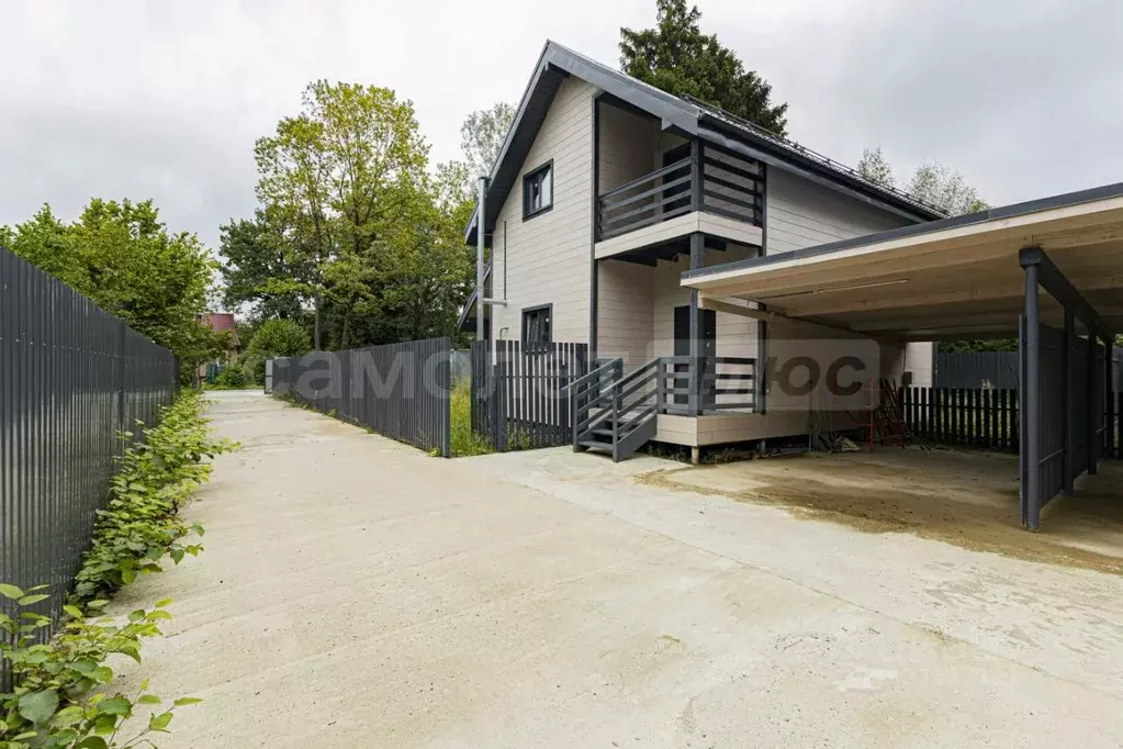 Дом в Московская область, Одинцовский городской округ, с. Жаворонки, ... - Фото 1