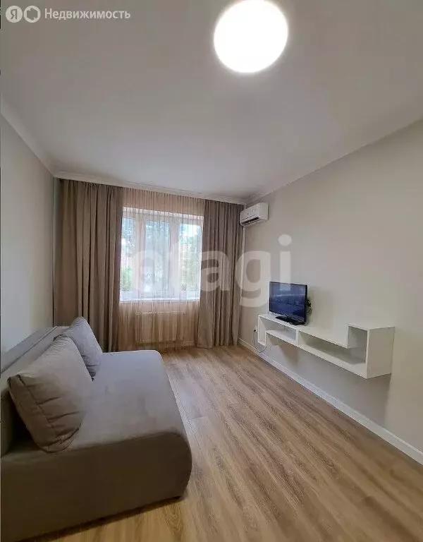 1-комнатная квартира: Горячий Ключ, улица Ленина, 203М (34.9 м) - Фото 1