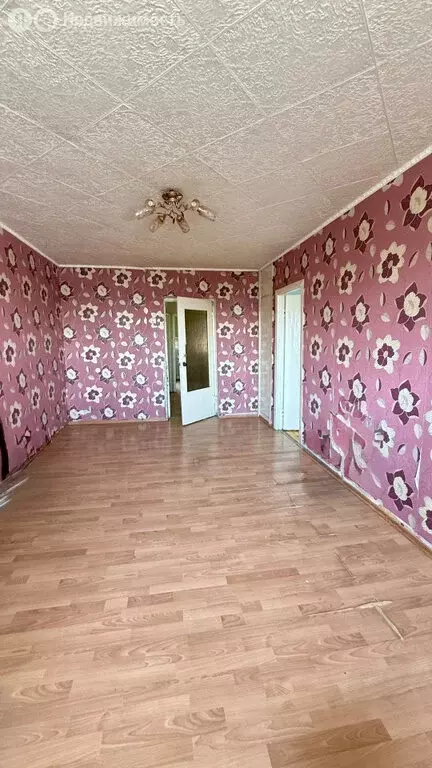 3-комнатная квартира: Ижевск, улица 30 лет Победы, 20А (63.4 м) - Фото 1