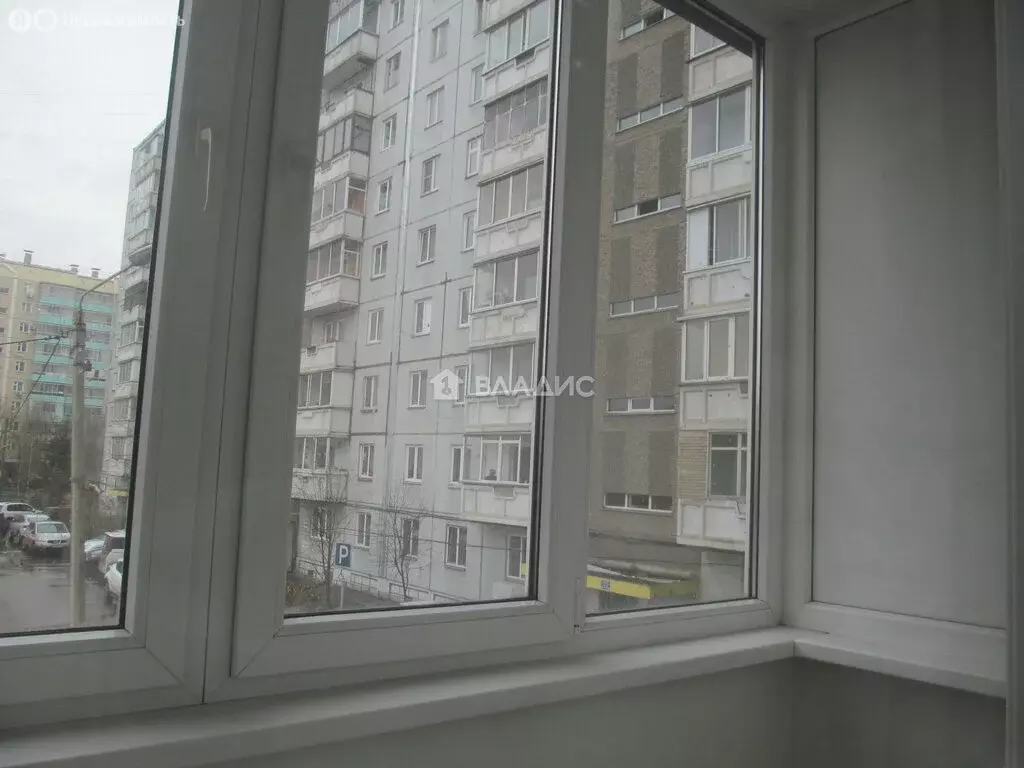 4-комнатная квартира: Красноярск, улица Кутузова, 87А (82.3 м) - Фото 1