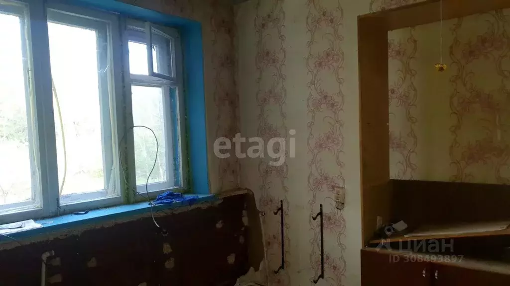 Дом в Псковская область, Островский район, Бережанская волость, д. ... - Фото 1