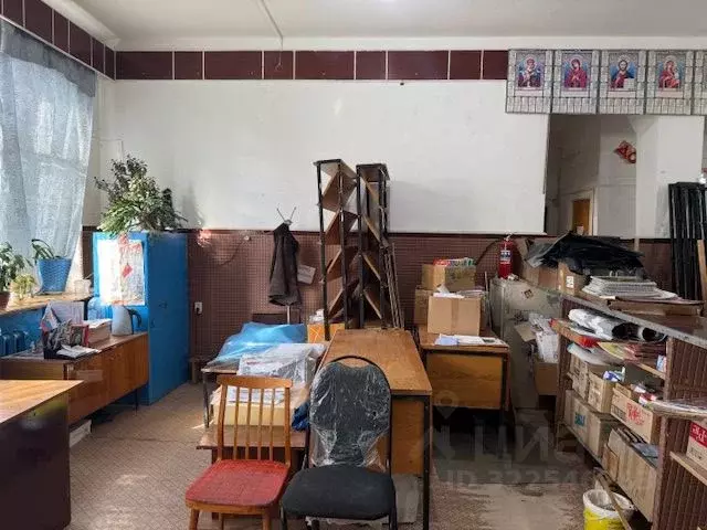 Помещение свободного назначения в Красноярский край, Лесосибирск ул. ... - Фото 1