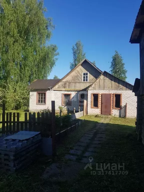 Дом в Псковская область, Струги Красные рп ул. Боровая, 18 (78 м) - Фото 0
