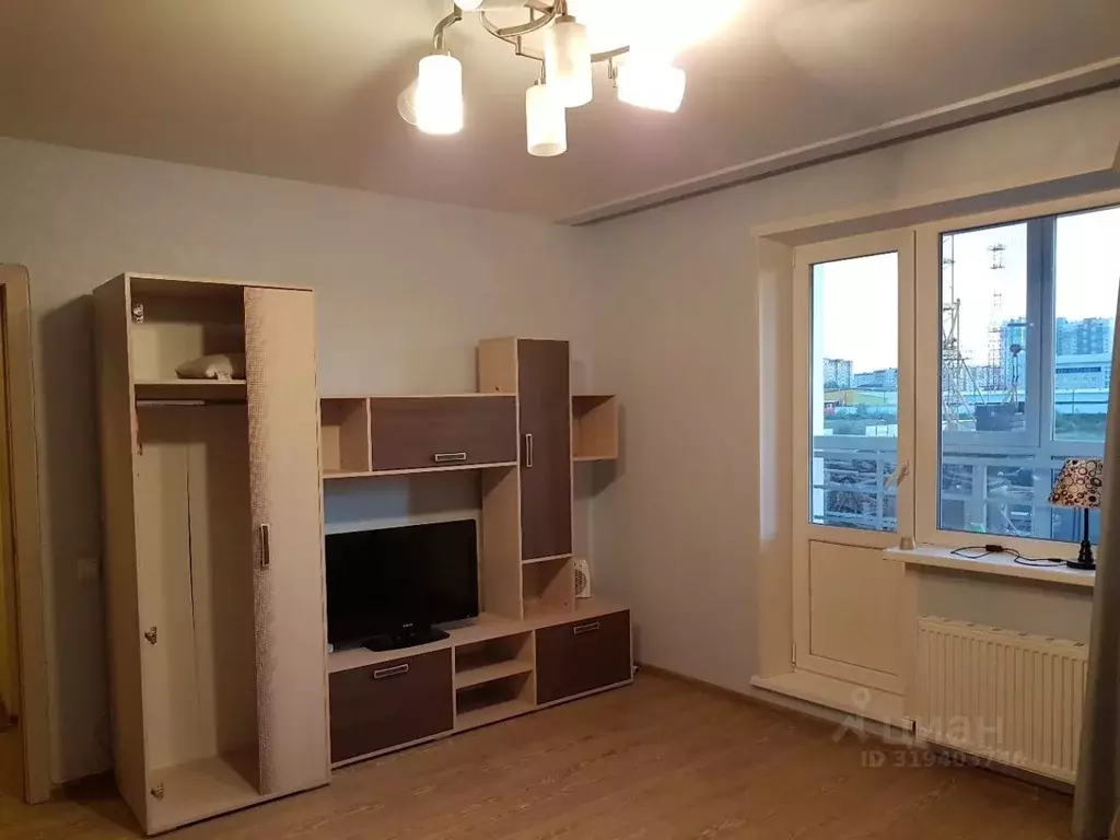 1-к кв. Курганская область, Курган Заозерный жилрайон, 7-й мкр, 24 ... - Фото 1