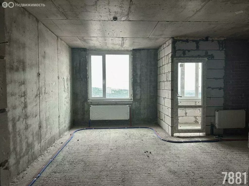 Квартира-студия: Аксай, улица Менделеева, 53А (56.7 м) - Фото 1