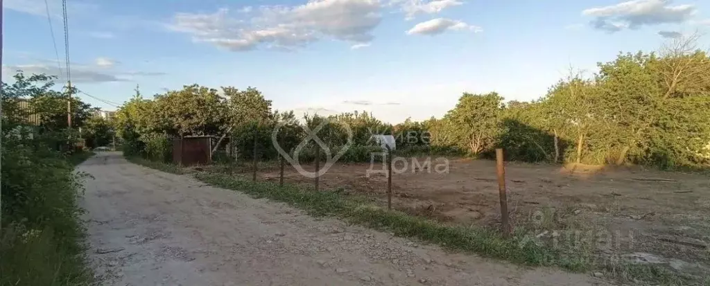 Участок в Волгоградская область, Волгоград Геофизик СНТ,  (5.7 сот.) - Фото 2