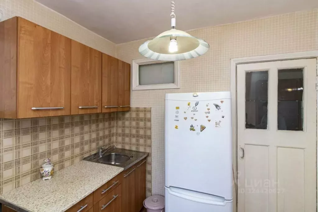 1-к кв. Тюменская область, Тюмень ул. Республики, 6 (31.7 м) - Фото 1