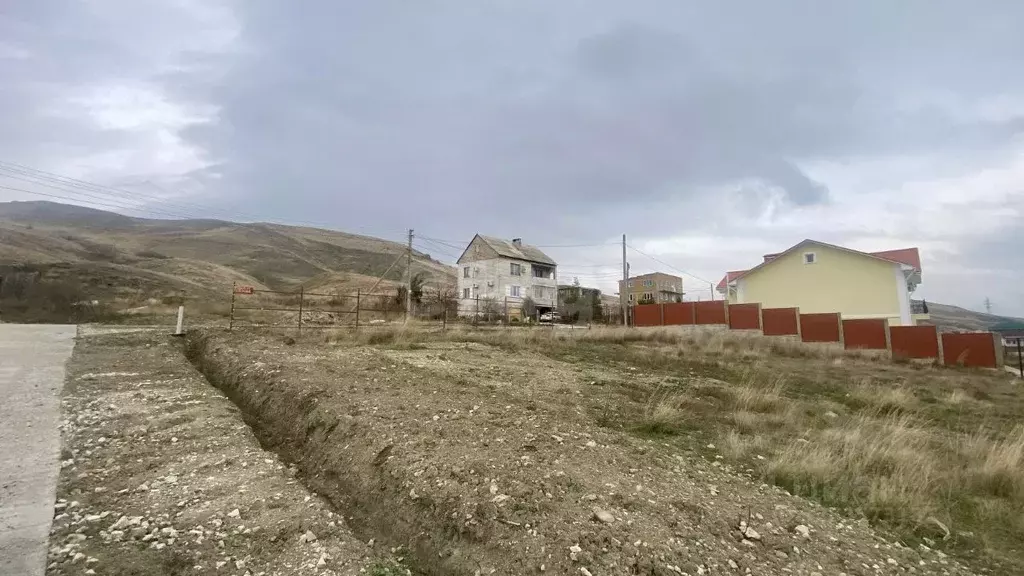 Участок в Крым, Феодосия муниципальный округ, Коктебель пгт ул. ... - Фото 1