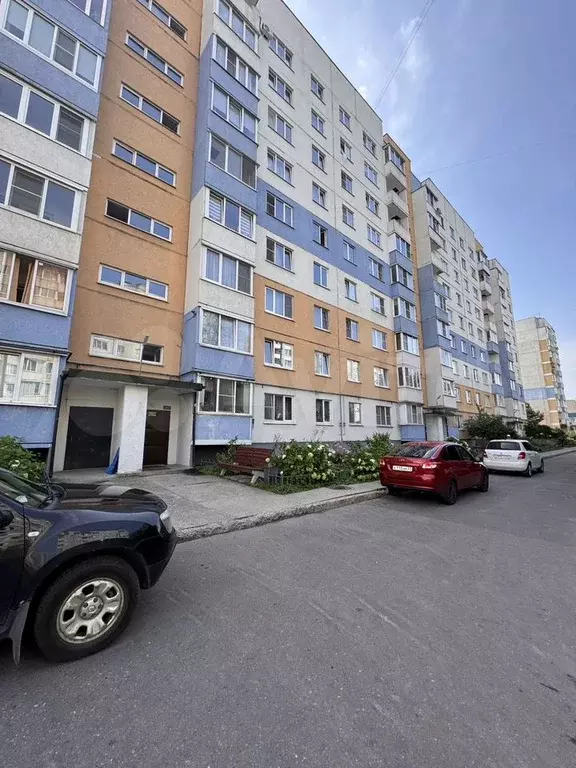 2-к. квартира, 55 м, 3/9 эт. - Фото 0