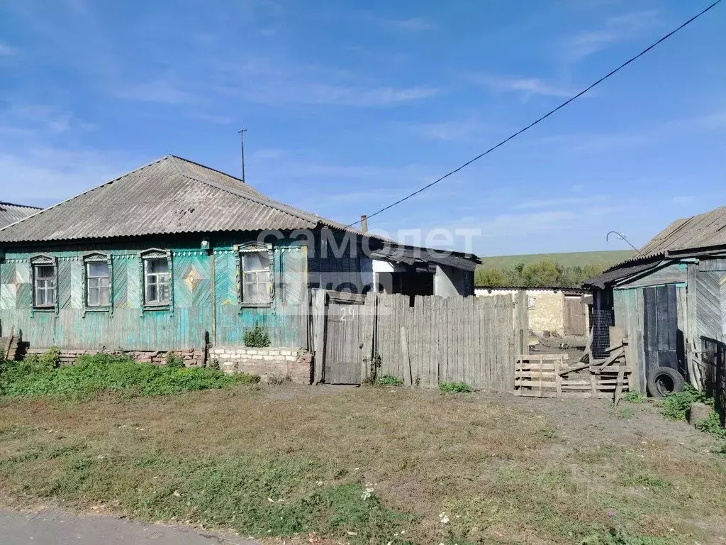 Дом в Курская область, Октябрьский район, Плотавский сельсовет, пос. ... - Фото 2