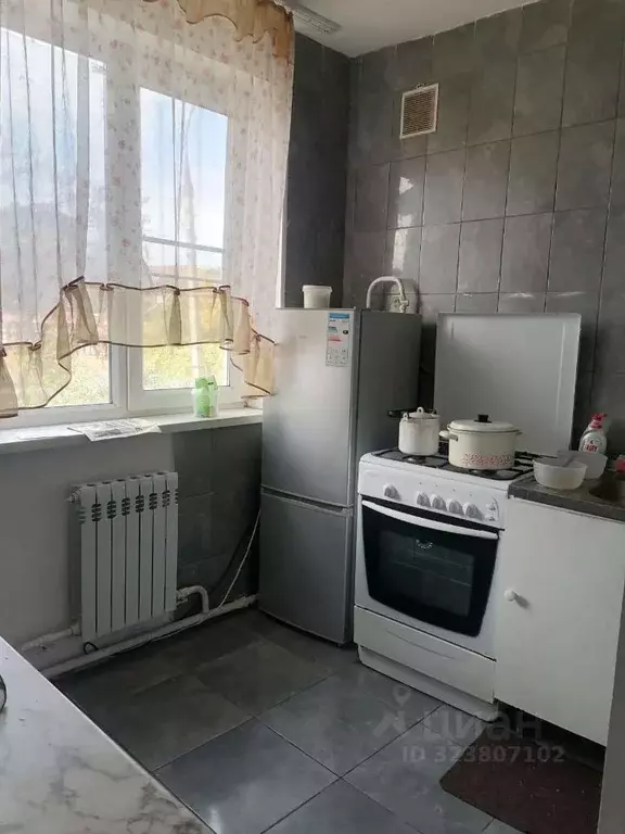 2-к кв. Адыгея, Тахтамукайский район, Яблоновский пгт ул. Гагарина, ... - Фото 1