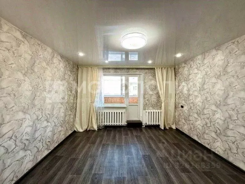 3-к кв. Амурская область, Белогорский муниципальный округ, с. ... - Фото 2