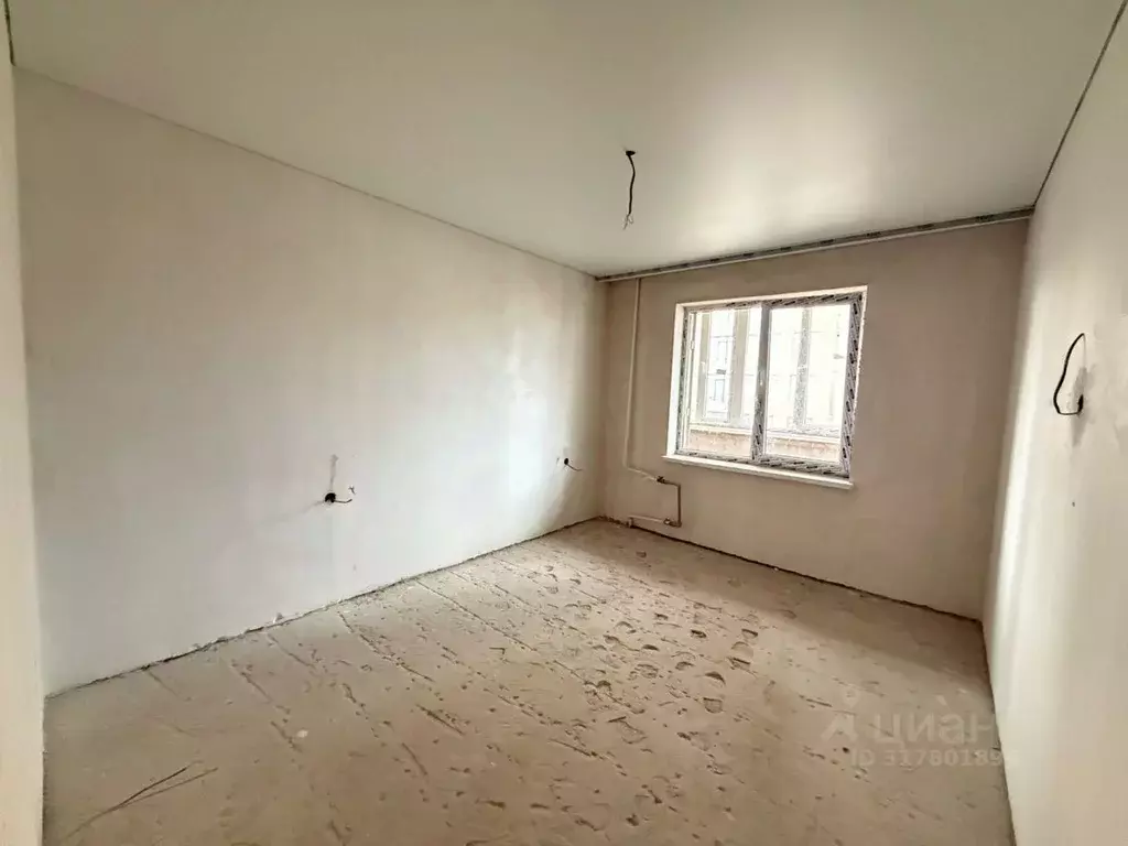 3-к кв. Кабардино-Балкария, Нальчик ул. Тарчокова (70.3 м) - Фото 0