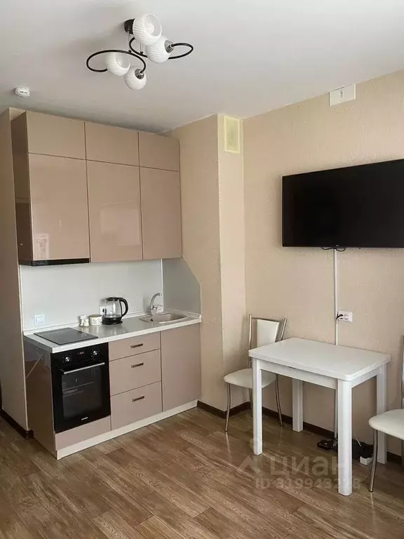 Студия Новосибирская область, Новосибирск ул. Титова, 252/2 (18.0 м) - Фото 0
