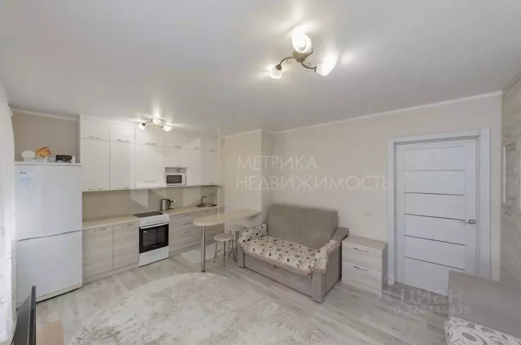 Студия Тюменская область, Тюмень Войновка мкр, ул. Энергостроителей, 9 ... - Фото 1