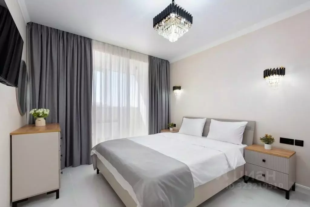 2-к кв. Ставропольский край, Пятигорск ул. Бунимовича, 1 (86.0 м) - Фото 1