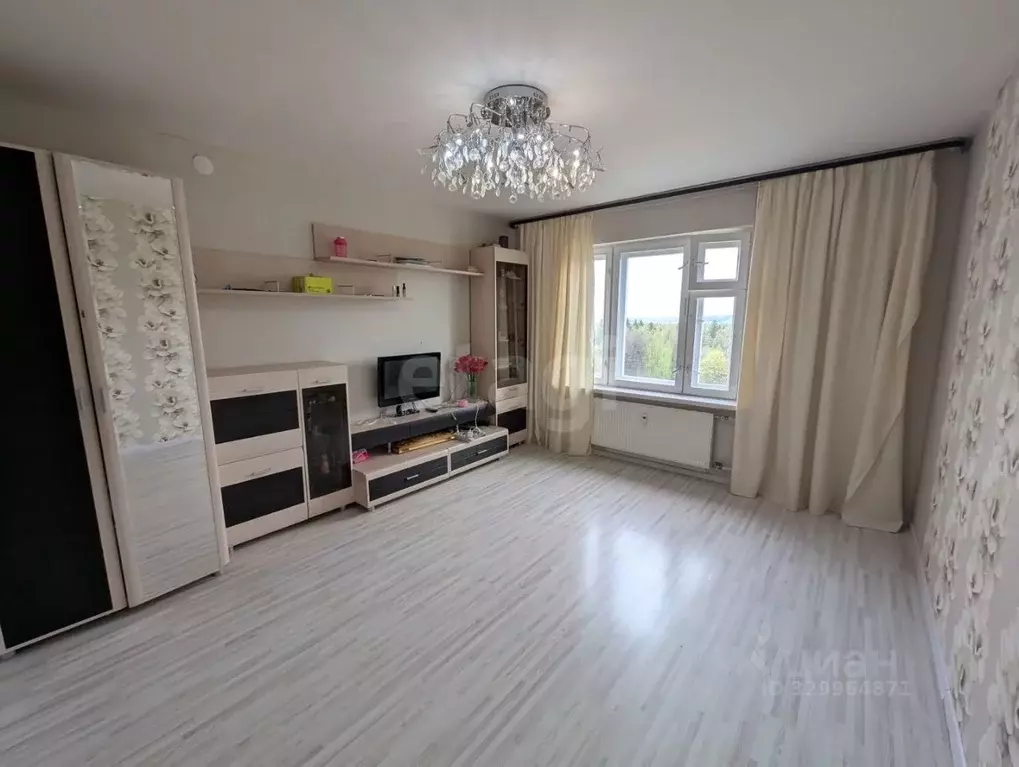 3-к кв. Удмуртия, Ижевск ул. Е.М. Кунгурцева, 23 (68.4 м) - Фото 1