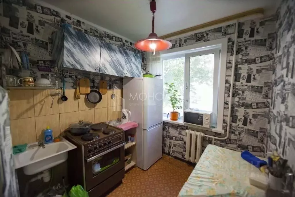 2-к кв. Сахалинская область, Южно-Сахалинск Комсомольская ул., 217 ... - Фото 1