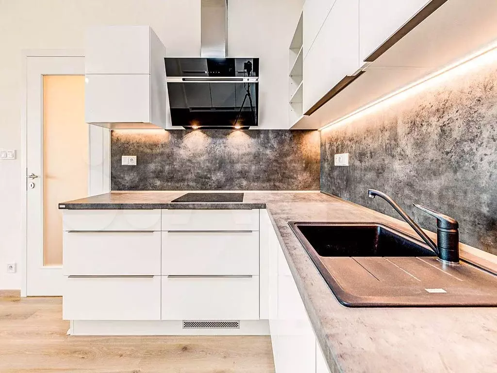 Квартира-студия, 24,5 м, 4/9 эт. - Фото 0